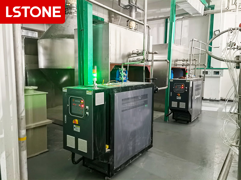 磷酸鐵鋰雙錐干燥機(jī)油溫機(jī),為鋰材生產(chǎn)保駕護(hù)航